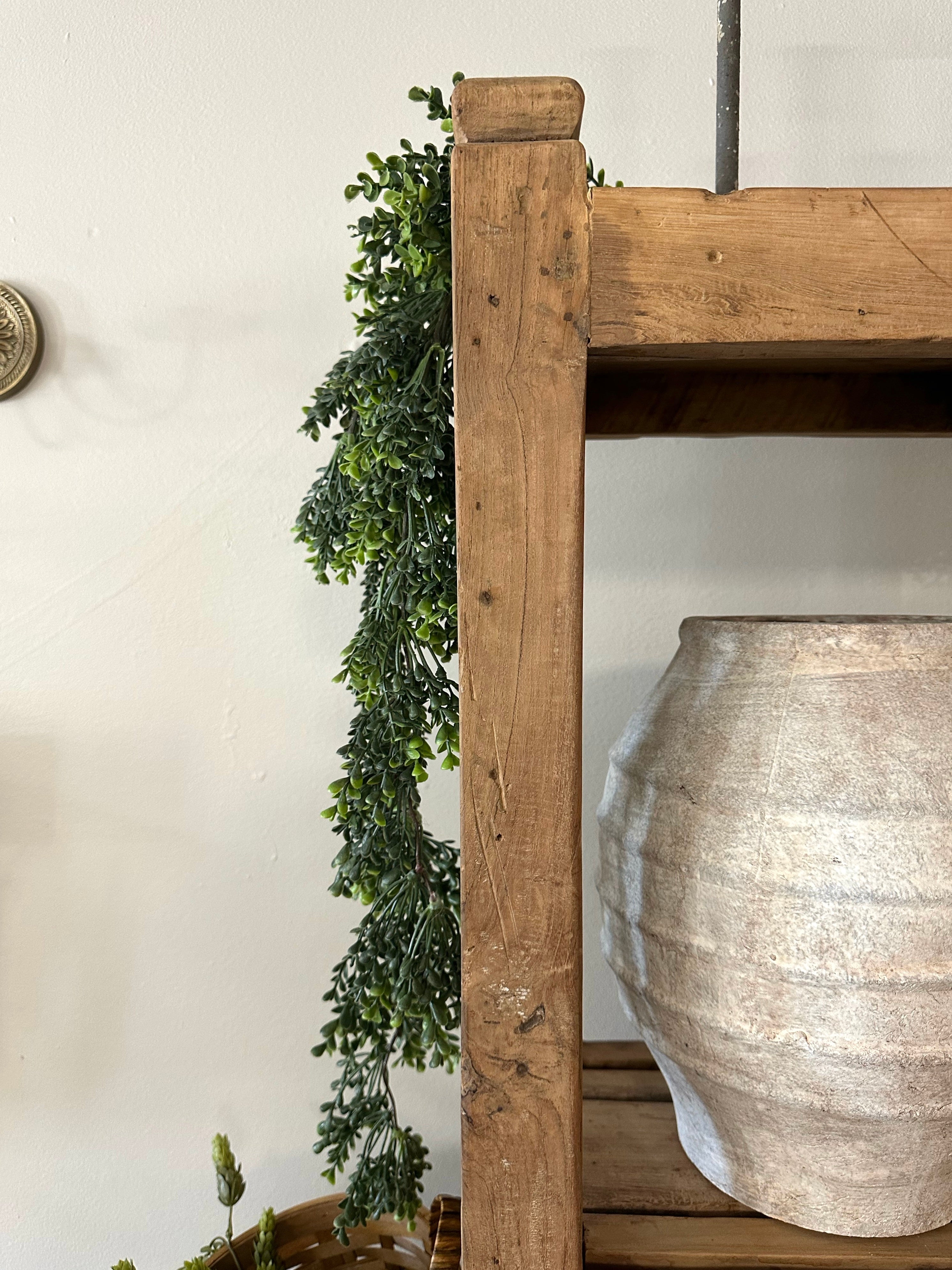 33 in. Boxwood Hanging Garland