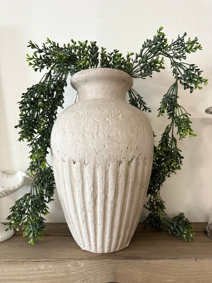 33 in. Boxwood Hanging Garland