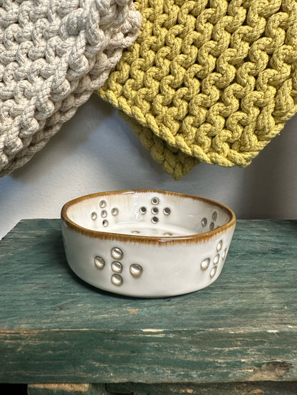 4 in. Round Stoneware Berry Bowl
