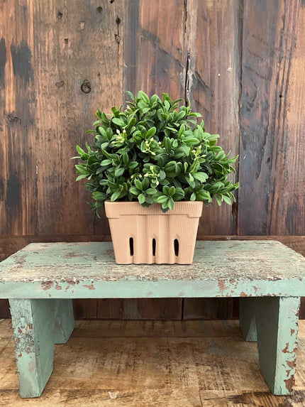 4 in. Matte Stoneware Berry Basket Bowl Tan 