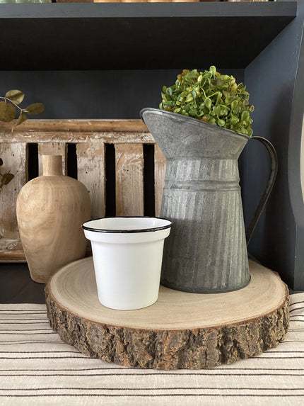 Distressed Black & White Tin Cup Planter 